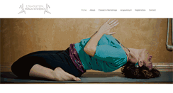 Desktop Screenshot of edmontonyogastudio.com